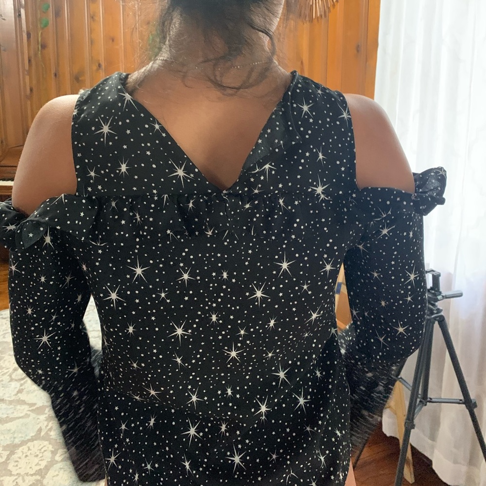 Woman’s blouse/ Derek&Heart